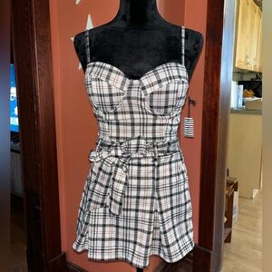NWT-2 piece skort set